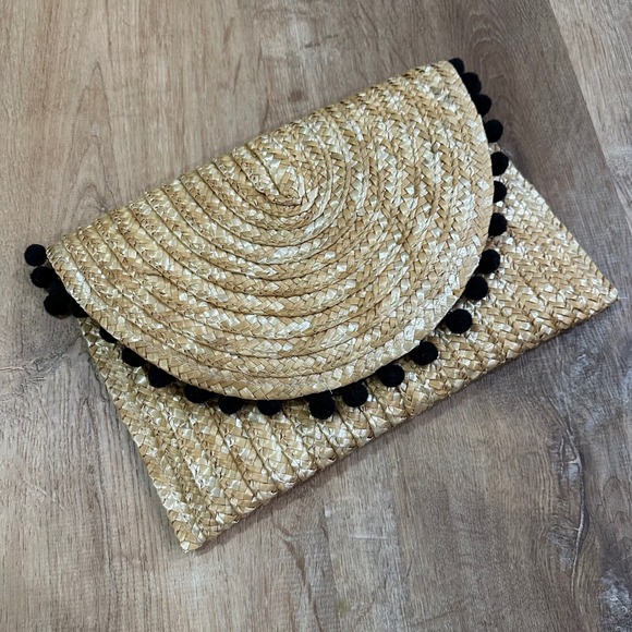 SHIRALEAH | Straw Clutch Black Pom Pom Trim, Woven Raffia Summer Beach Purse - Picture 1 of 5